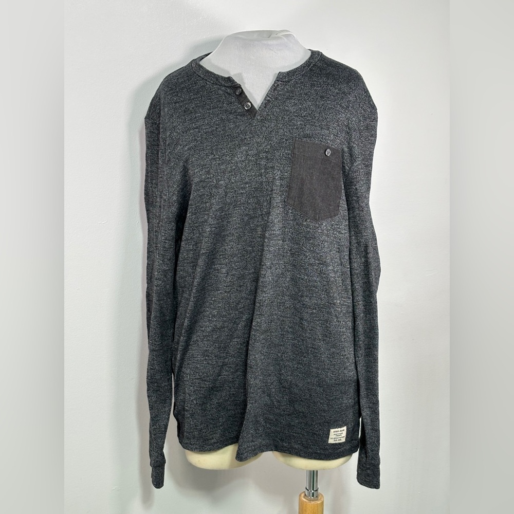 Guess Shirt Mens XL/TG Gray Button V-Neck Heater Long Sleeve Chest Pocket